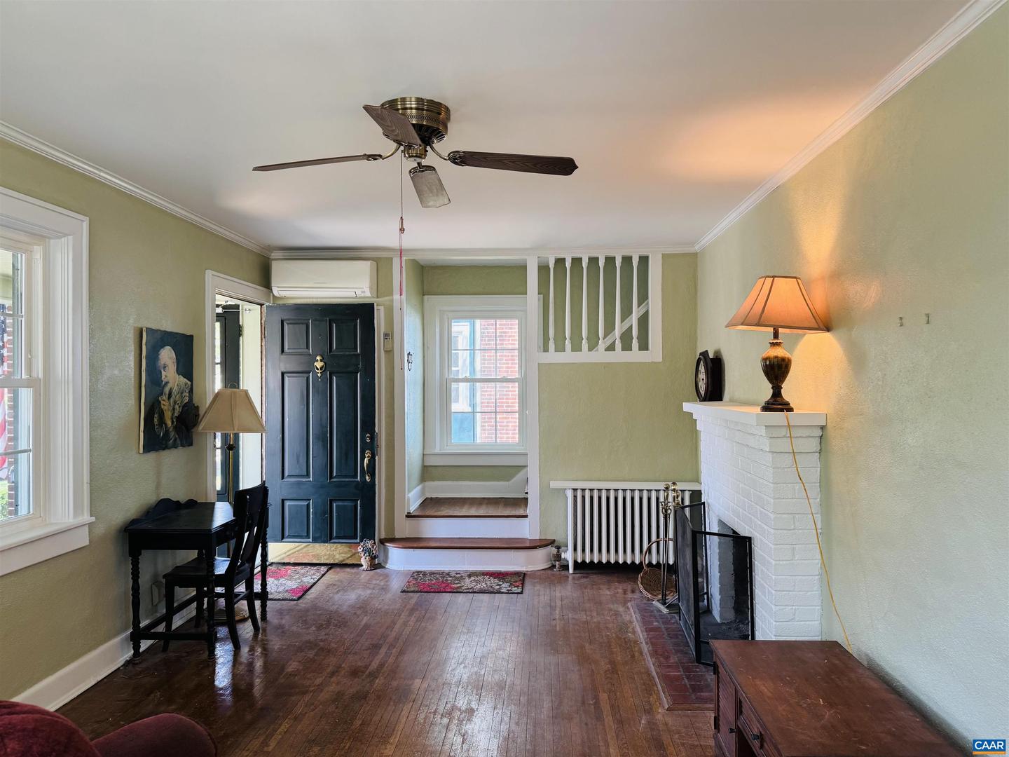 636 PINE AVE, WAYNESBORO, Virginia 22980, 4 Bedrooms Bedrooms, ,2 BathroomsBathrooms,Residential,For sale,636 PINE AVE,663358 MLS # 663358
