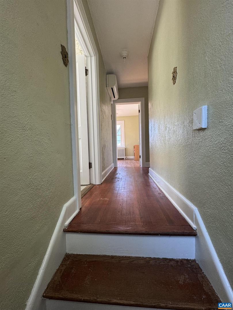636 PINE AVE, WAYNESBORO, Virginia 22980, 4 Bedrooms Bedrooms, ,2 BathroomsBathrooms,Residential,For sale,636 PINE AVE,663358 MLS # 663358