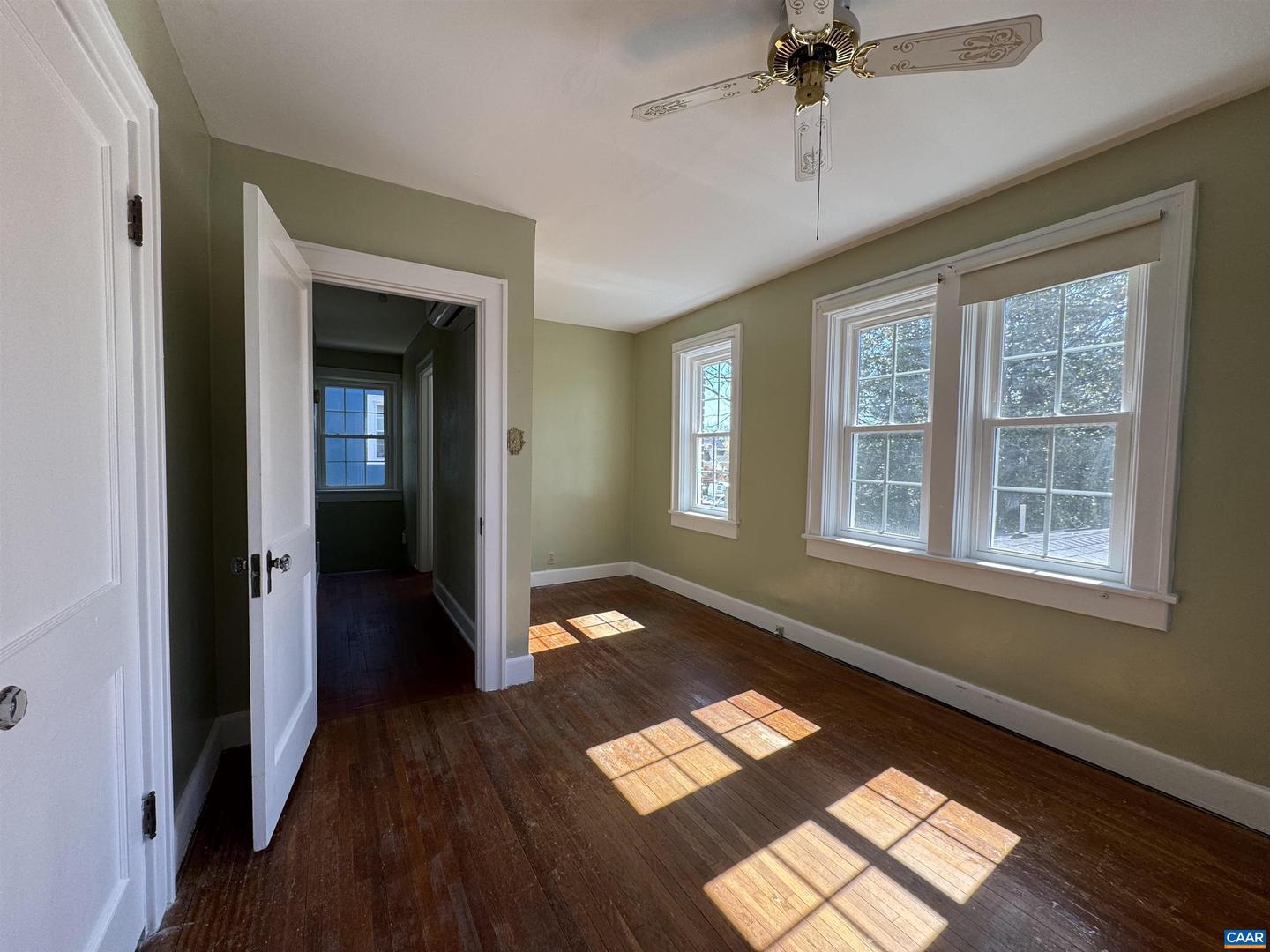 636 PINE AVE, WAYNESBORO, Virginia 22980, 4 Bedrooms Bedrooms, ,2 BathroomsBathrooms,Residential,For sale,636 PINE AVE,663358 MLS # 663358