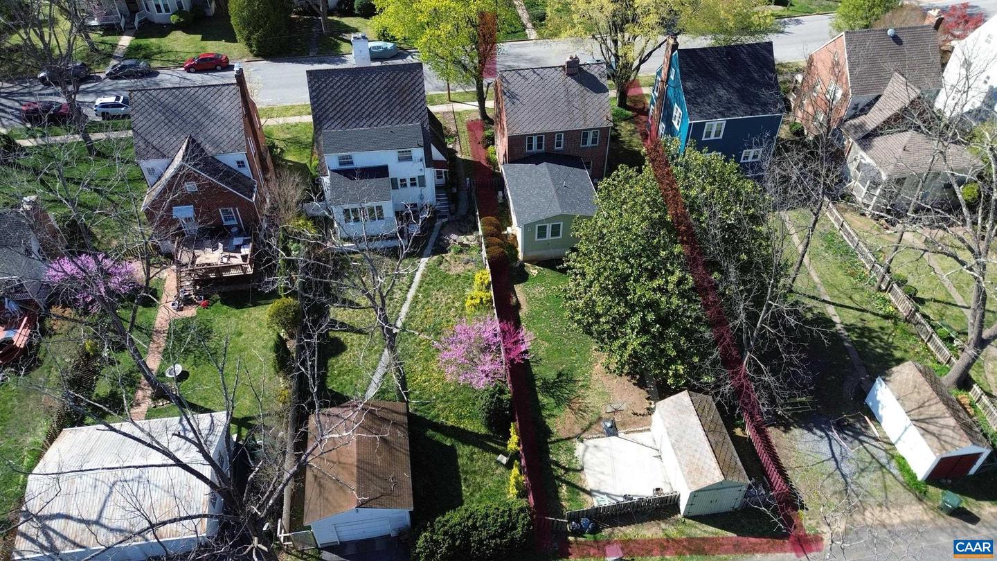 636 PINE AVE, WAYNESBORO, Virginia 22980, 4 Bedrooms Bedrooms, ,2 BathroomsBathrooms,Residential,For sale,636 PINE AVE,663358 MLS # 663358