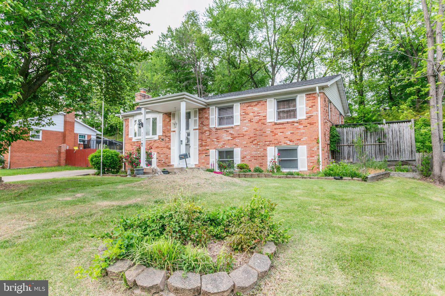 2224 MONTGOMERY AVE, WOODBRIDGE, Virginia 22191, 5 Bedrooms Bedrooms, ,3 BathroomsBathrooms,Residential,For sale,2224 MONTGOMERY AVE,VAPW2092468 MLS # VAPW2092468