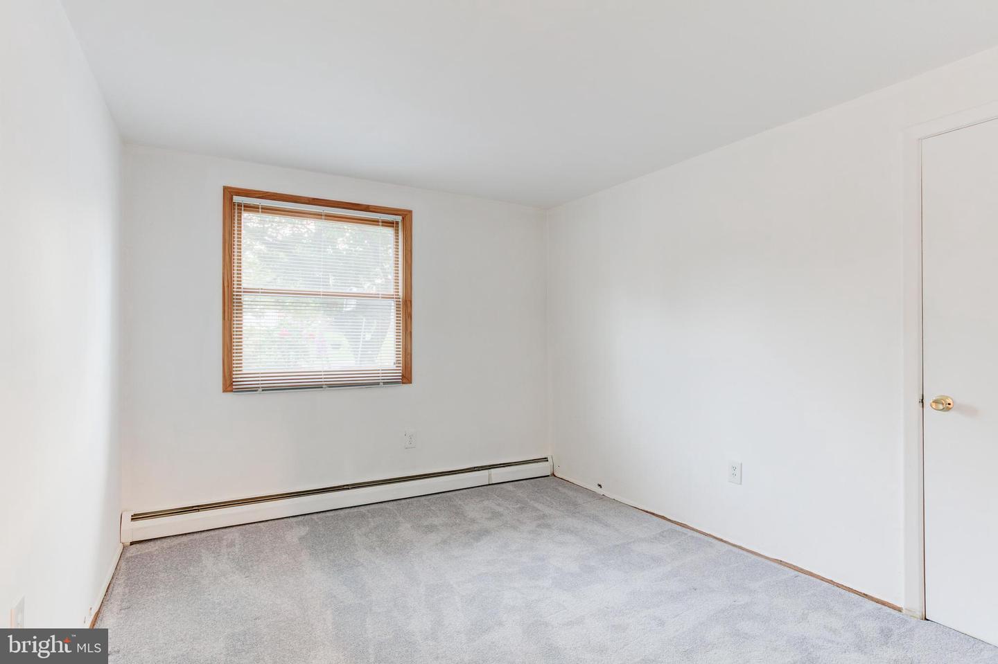 2224 MONTGOMERY AVE, WOODBRIDGE, Virginia 22191, 5 Bedrooms Bedrooms, ,3 BathroomsBathrooms,Residential,For sale,2224 MONTGOMERY AVE,VAPW2092468 MLS # VAPW2092468