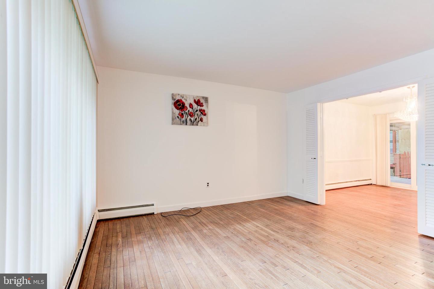 2224 MONTGOMERY AVE, WOODBRIDGE, Virginia 22191, 5 Bedrooms Bedrooms, ,3 BathroomsBathrooms,Residential,For sale,2224 MONTGOMERY AVE,VAPW2092468 MLS # VAPW2092468