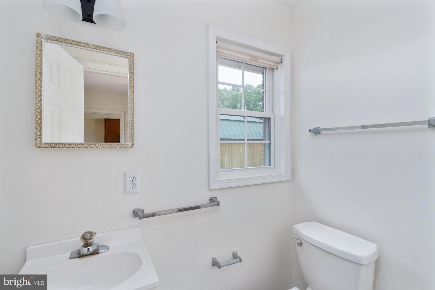 19253 ROLLING HILLS DR, CULPEPER, Virginia 22701, 3 Bedrooms Bedrooms, ,2 BathroomsBathrooms,Residential,For sale,19253 ROLLING HILLS DR,VACU2010354 MLS # VACU2010354