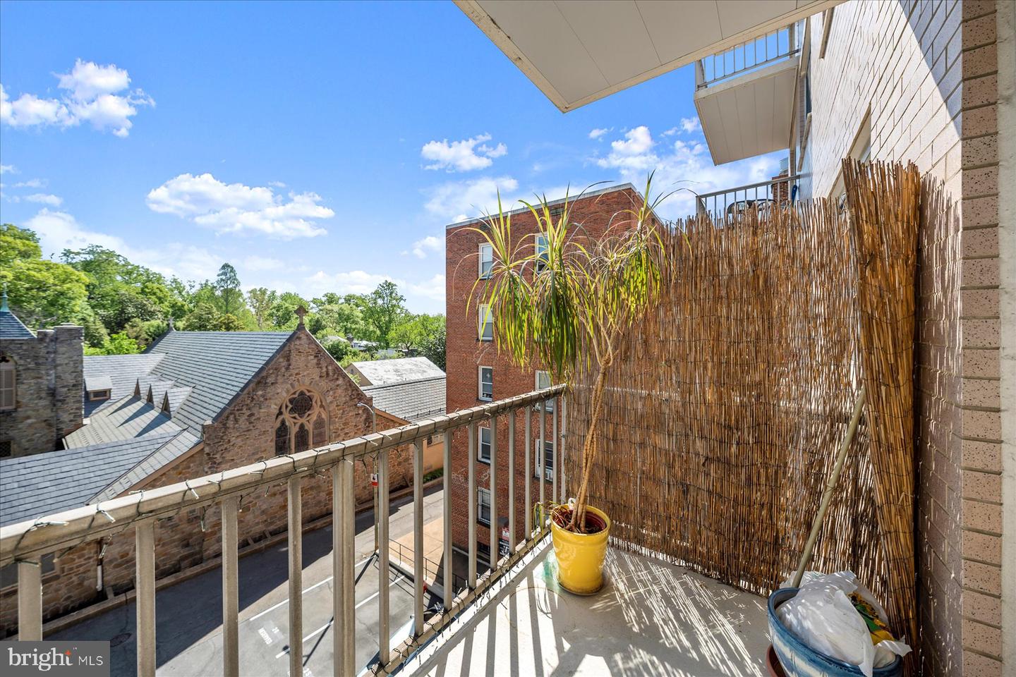 2829 CONNECTICUT AVE NW #411, WASHINGTON, District Of Columbia 20008, ,1 BathroomBathrooms,Residential,For sale,2829 CONNECTICUT AVE NW #411,DCDC2196958 MLS # DCDC2196958