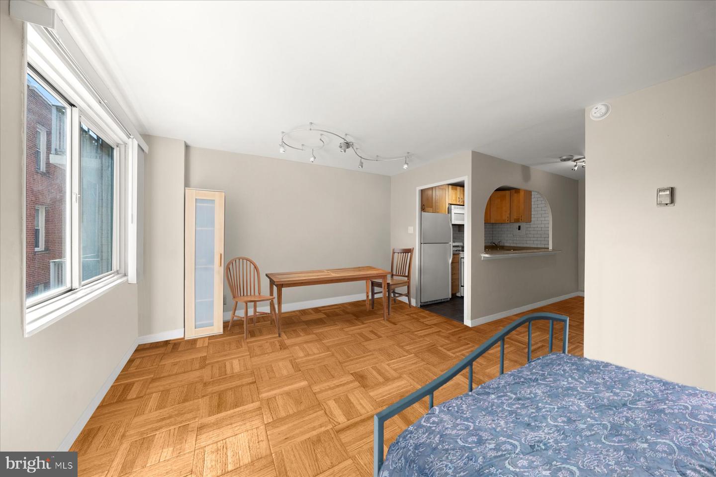2829 CONNECTICUT AVE NW #411, WASHINGTON, District Of Columbia 20008, ,1 BathroomBathrooms,Residential,For sale,2829 CONNECTICUT AVE NW #411,DCDC2196958 MLS # DCDC2196958