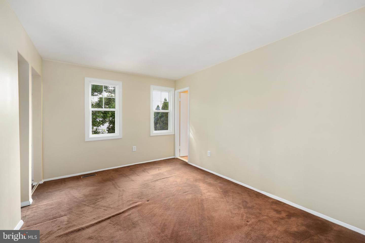 8987 BONHAM CIR, MANASSAS, Virginia 20110, 3 Bedrooms Bedrooms, ,2 BathroomsBathrooms,Residential,For sale,8987 BONHAM CIR,VAMN2008230 MLS # VAMN2008230