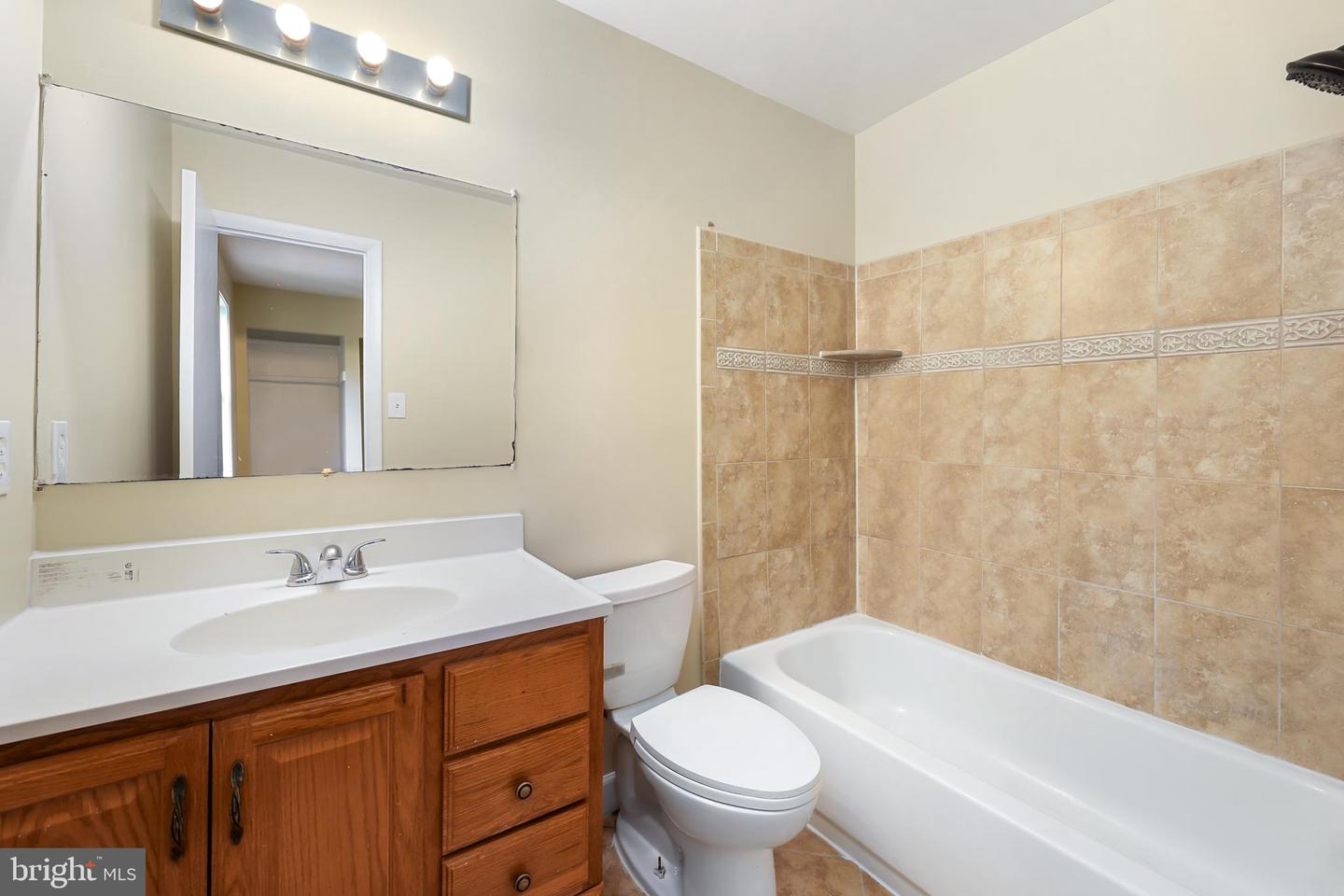 8987 BONHAM CIR, MANASSAS, Virginia 20110, 3 Bedrooms Bedrooms, ,2 BathroomsBathrooms,Residential,For sale,8987 BONHAM CIR,VAMN2008230 MLS # VAMN2008230