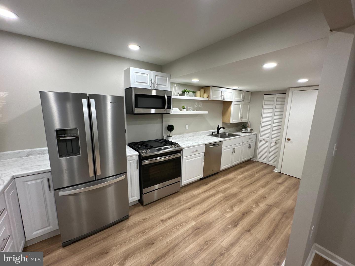 6521 GILDAR ST, ALEXANDRIA, Virginia 22310, 3 Bedrooms Bedrooms, ,3 BathroomsBathrooms,Residential,For sale,6521 GILDAR ST,VAFX2237144 MLS # VAFX2237144