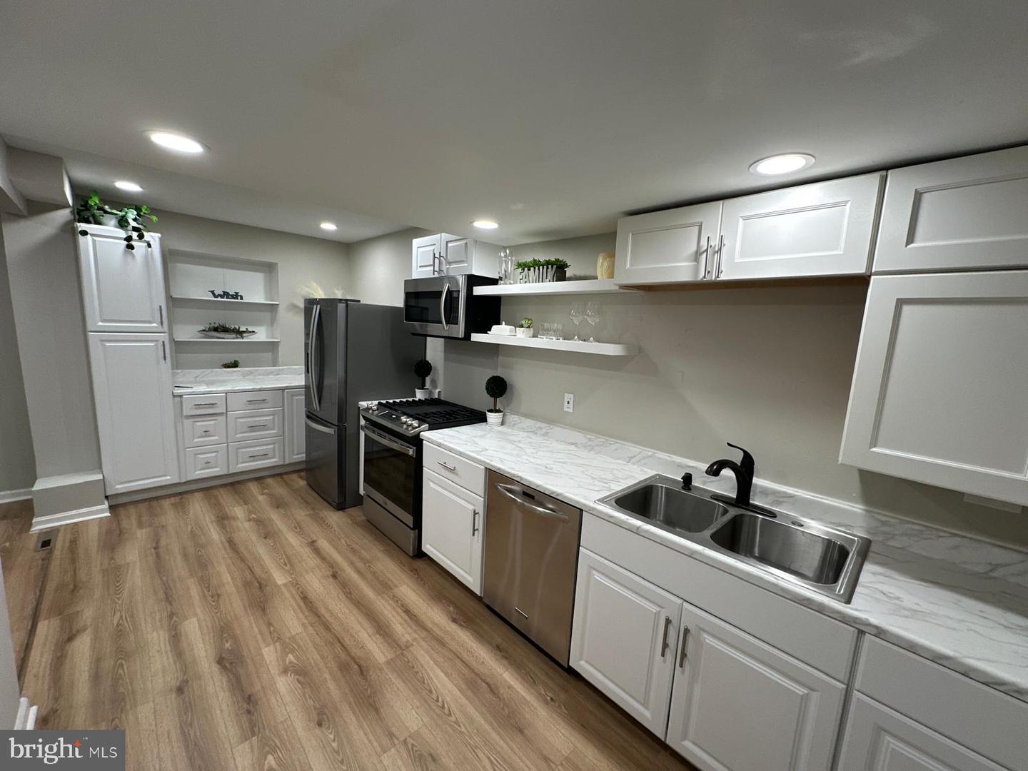6521 GILDAR ST, ALEXANDRIA, Virginia 22310, 3 Bedrooms Bedrooms, ,3 BathroomsBathrooms,Residential,For sale,6521 GILDAR ST,VAFX2237144 MLS # VAFX2237144