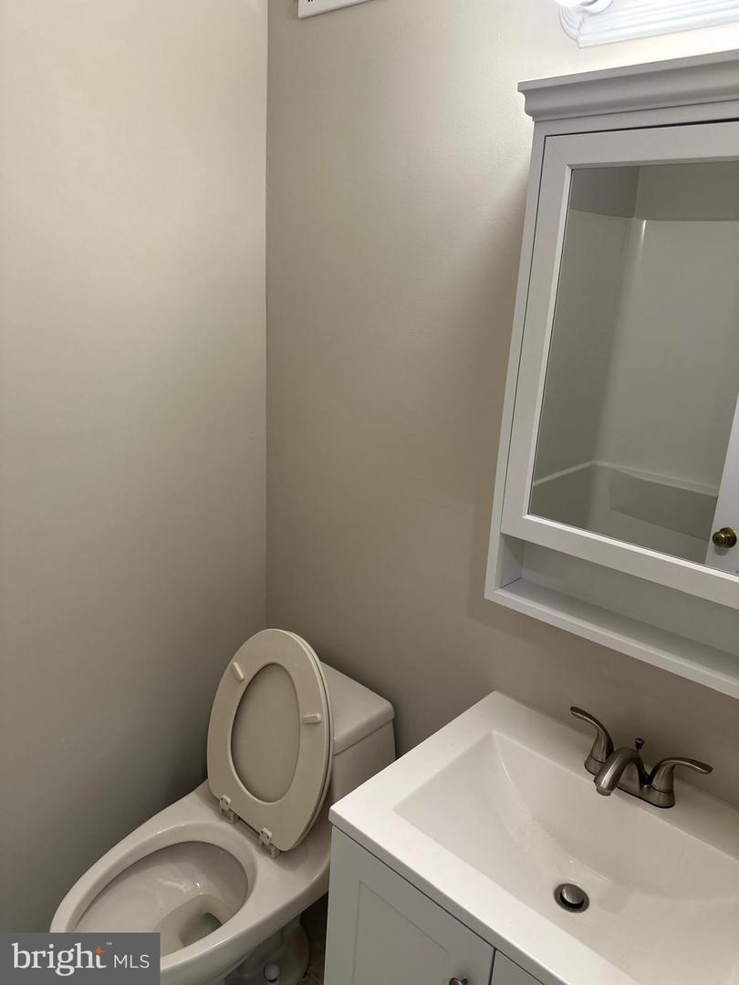 6521 GILDAR ST, ALEXANDRIA, Virginia 22310, 3 Bedrooms Bedrooms, ,3 BathroomsBathrooms,Residential,For sale,6521 GILDAR ST,VAFX2237144 MLS # VAFX2237144