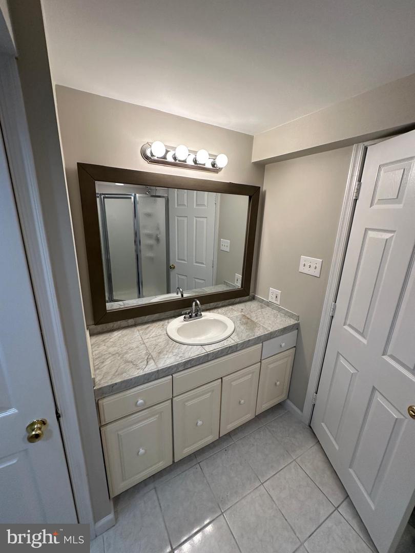 6521 GILDAR ST, ALEXANDRIA, Virginia 22310, 3 Bedrooms Bedrooms, ,3 BathroomsBathrooms,Residential,For sale,6521 GILDAR ST,VAFX2237144 MLS # VAFX2237144