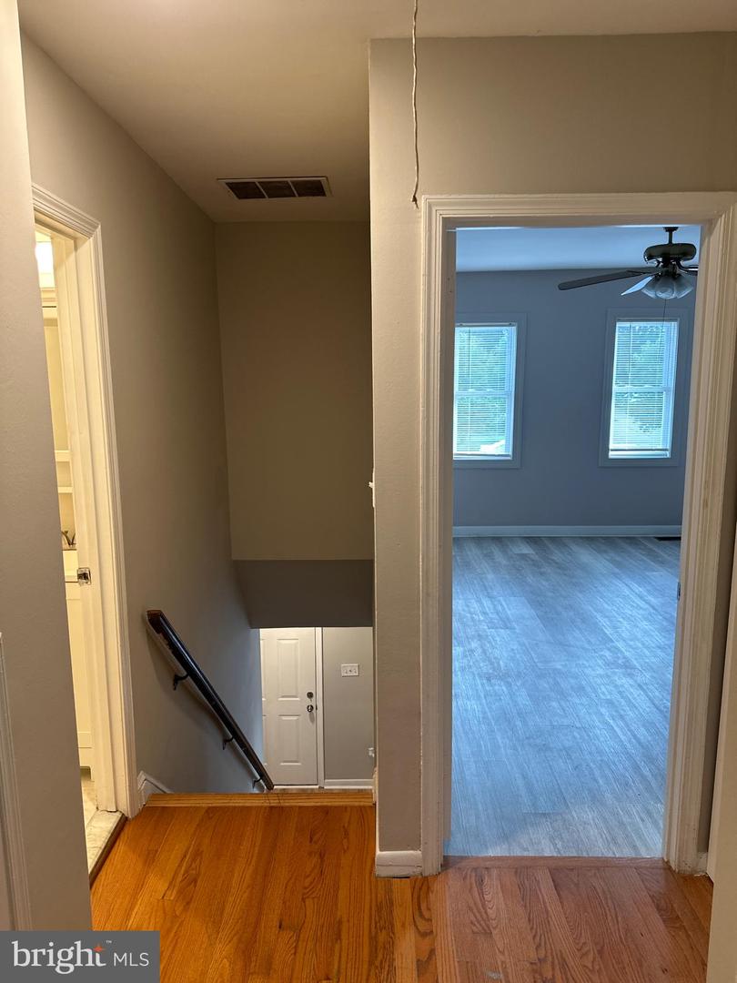 6521 GILDAR ST, ALEXANDRIA, Virginia 22310, 3 Bedrooms Bedrooms, ,3 BathroomsBathrooms,Residential,For sale,6521 GILDAR ST,VAFX2237144 MLS # VAFX2237144