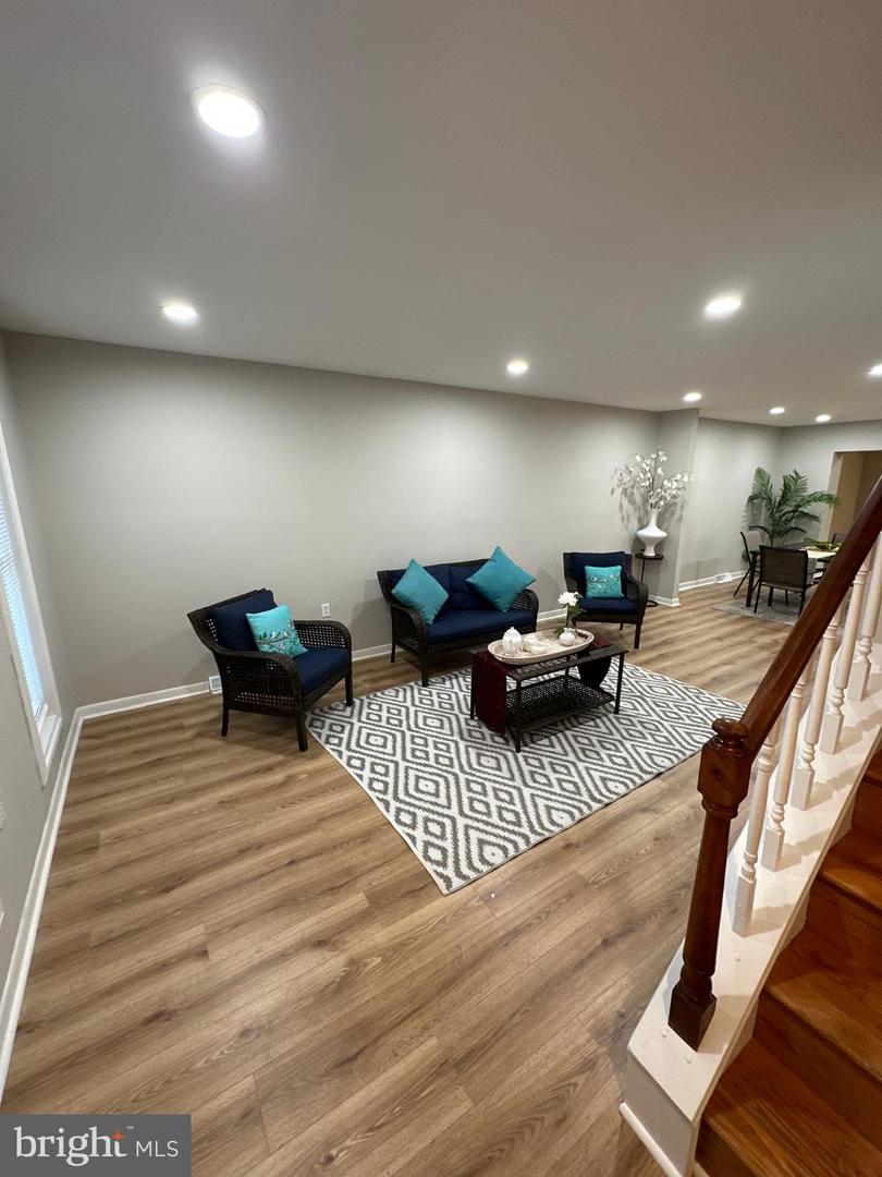 6521 GILDAR ST, ALEXANDRIA, Virginia 22310, 3 Bedrooms Bedrooms, ,3 BathroomsBathrooms,Residential,For sale,6521 GILDAR ST,VAFX2237144 MLS # VAFX2237144