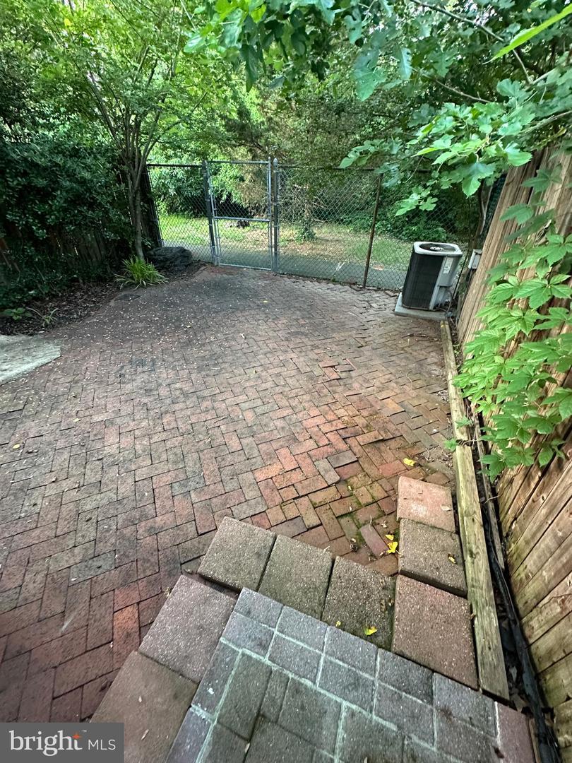 6521 GILDAR ST, ALEXANDRIA, Virginia 22310, 3 Bedrooms Bedrooms, ,3 BathroomsBathrooms,Residential,For sale,6521 GILDAR ST,VAFX2237144 MLS # VAFX2237144