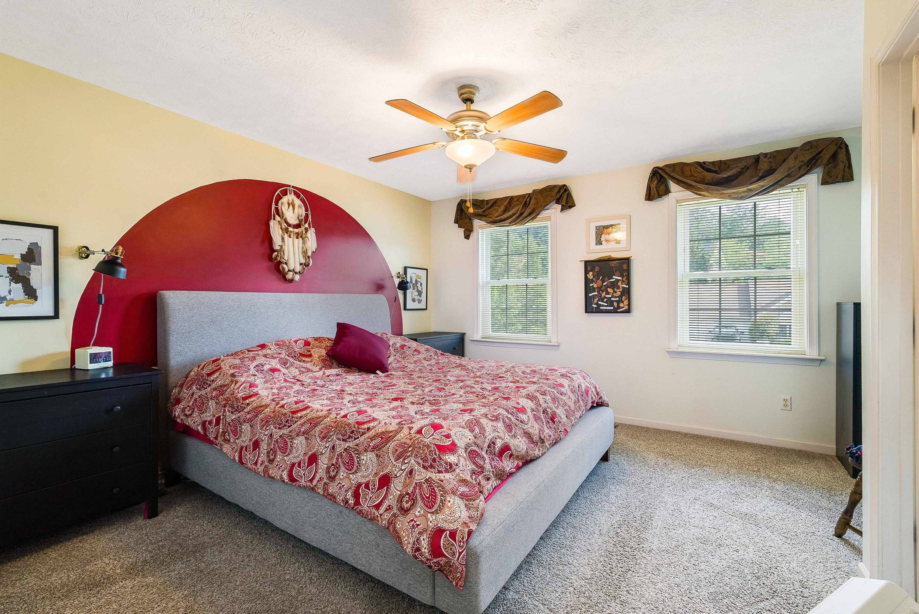329 EMERALD DR, HARRISONBURG, Virginia 22801, 3 Bedrooms Bedrooms, ,2 BathroomsBathrooms,Residential,Charming City Townhome,329 EMERALD DR,666382 MLS # 666382