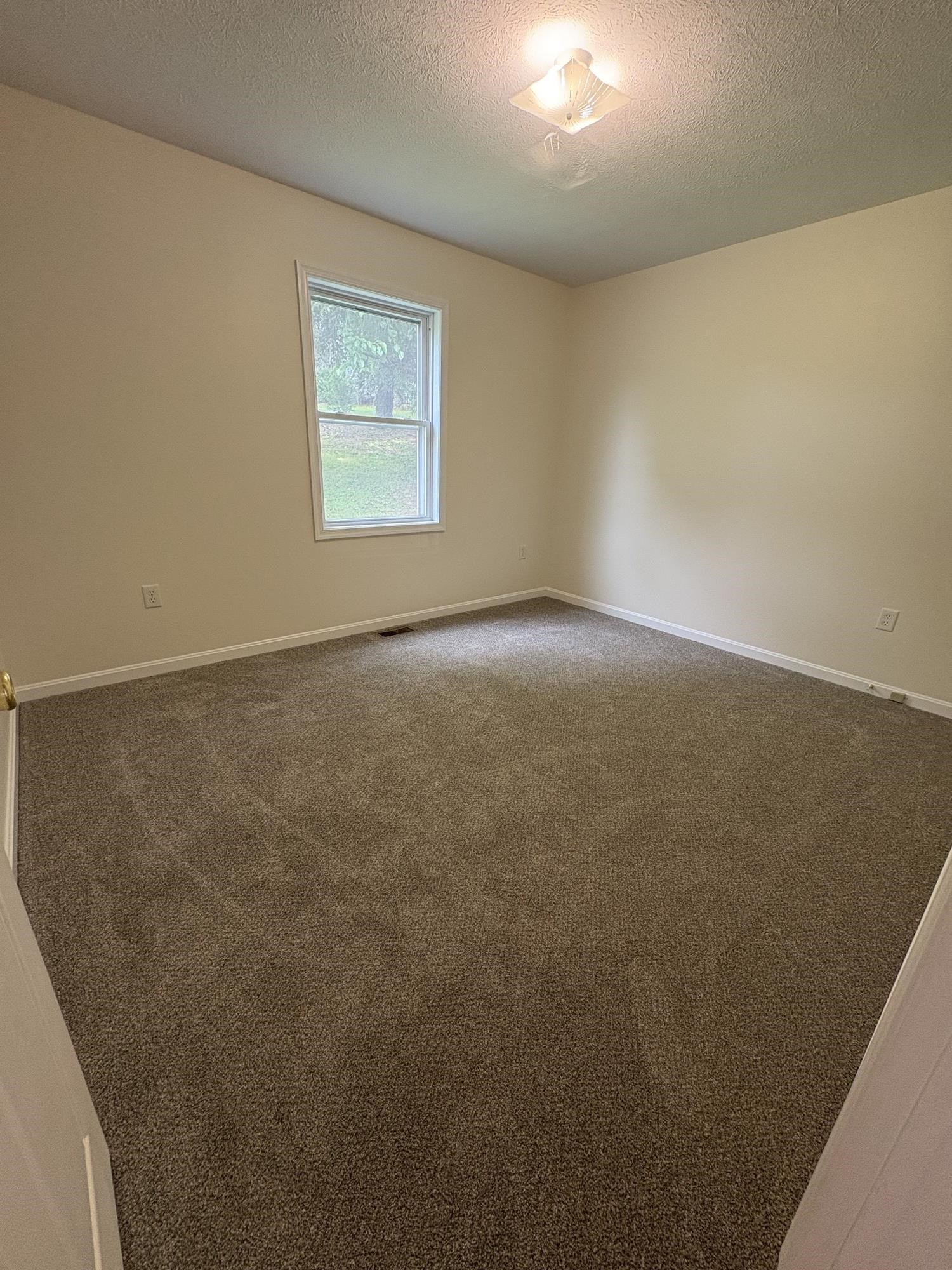 296 BRYCE BLVD, MOUNT JACKSON, Virginia 22842, 3 Bedrooms Bedrooms, ,2 BathroomsBathrooms,Residential,296 BRYCE BLVD,666396 MLS # 666396