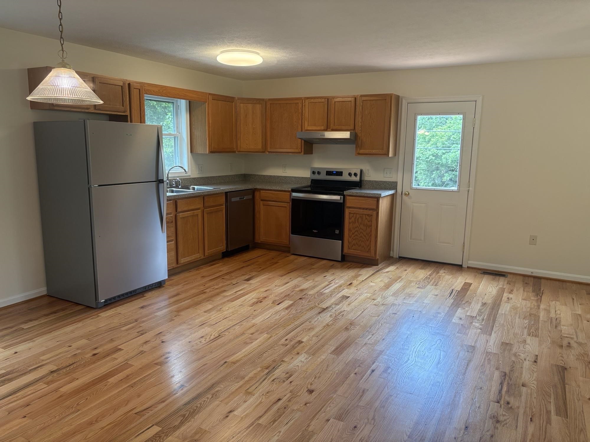 296 BRYCE BLVD, MOUNT JACKSON, Virginia 22842, 3 Bedrooms Bedrooms, ,2 BathroomsBathrooms,Residential,296 BRYCE BLVD,666396 MLS # 666396