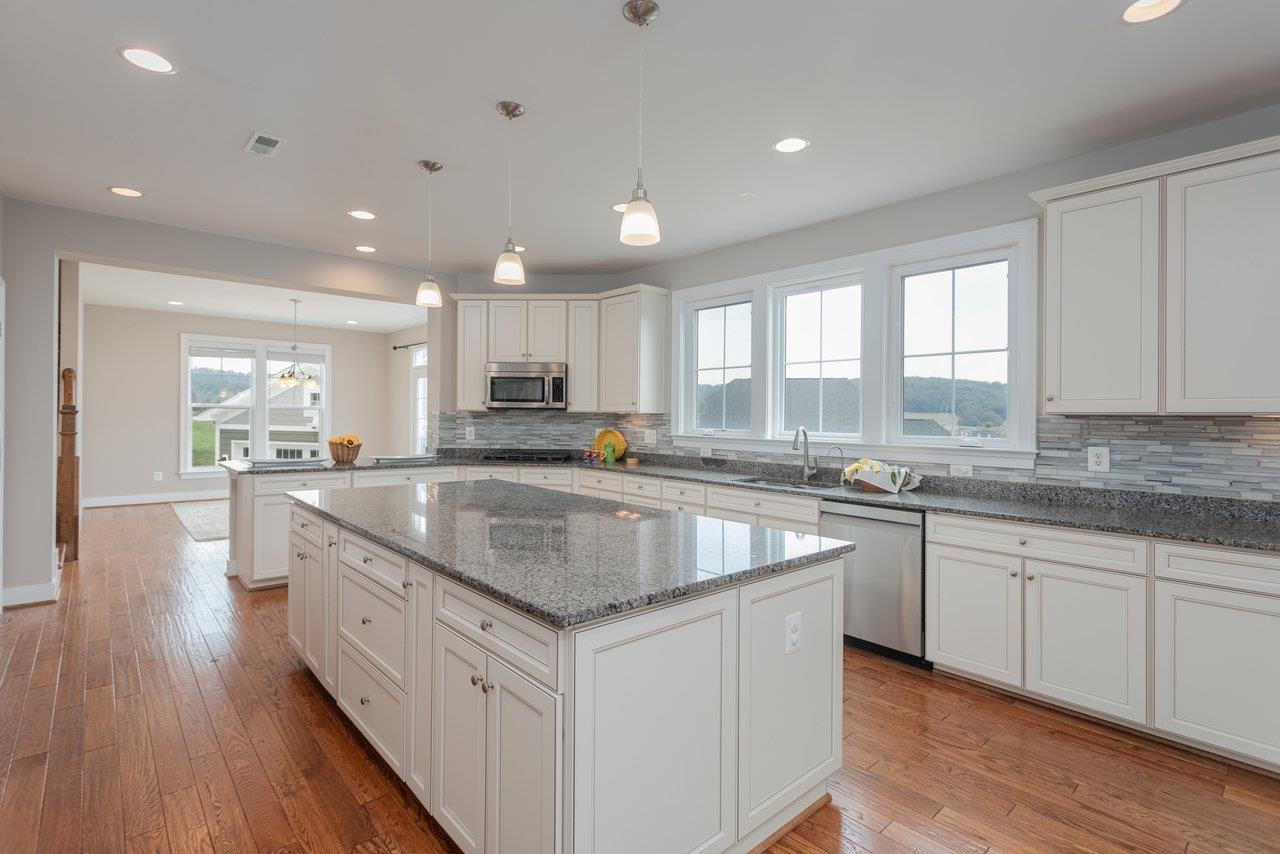 3071 VERA VISTA PATH, ROCKINGHAM, Virginia 22801, 5 Bedrooms Bedrooms, ,4 BathroomsBathrooms,Residential,3071 VERA VISTA PATH,666402 MLS # 666402