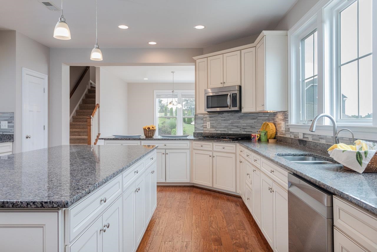 3071 VERA VISTA PATH, ROCKINGHAM, Virginia 22801, 5 Bedrooms Bedrooms, ,4 BathroomsBathrooms,Residential,3071 VERA VISTA PATH,666402 MLS # 666402
