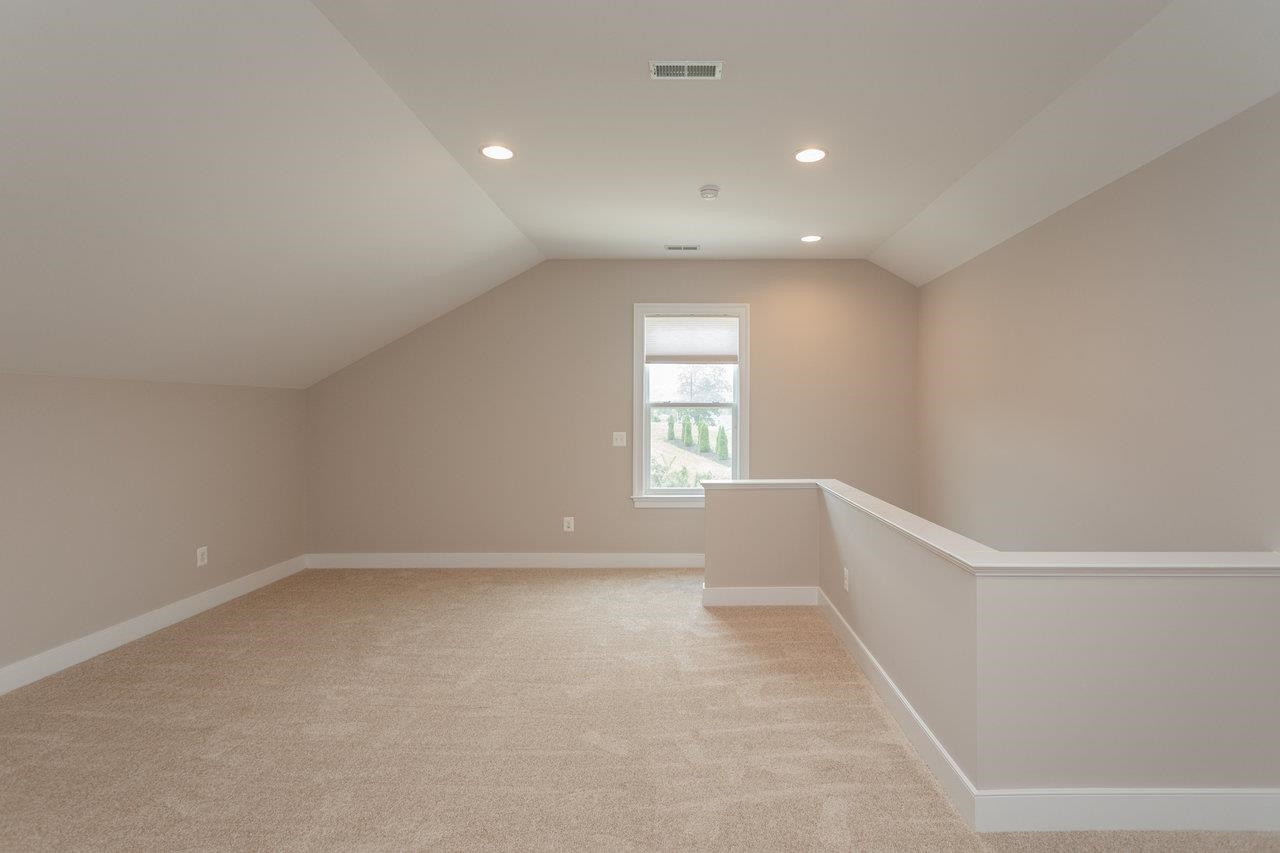 The Bonus room is just upstairs off the breakfast area.
