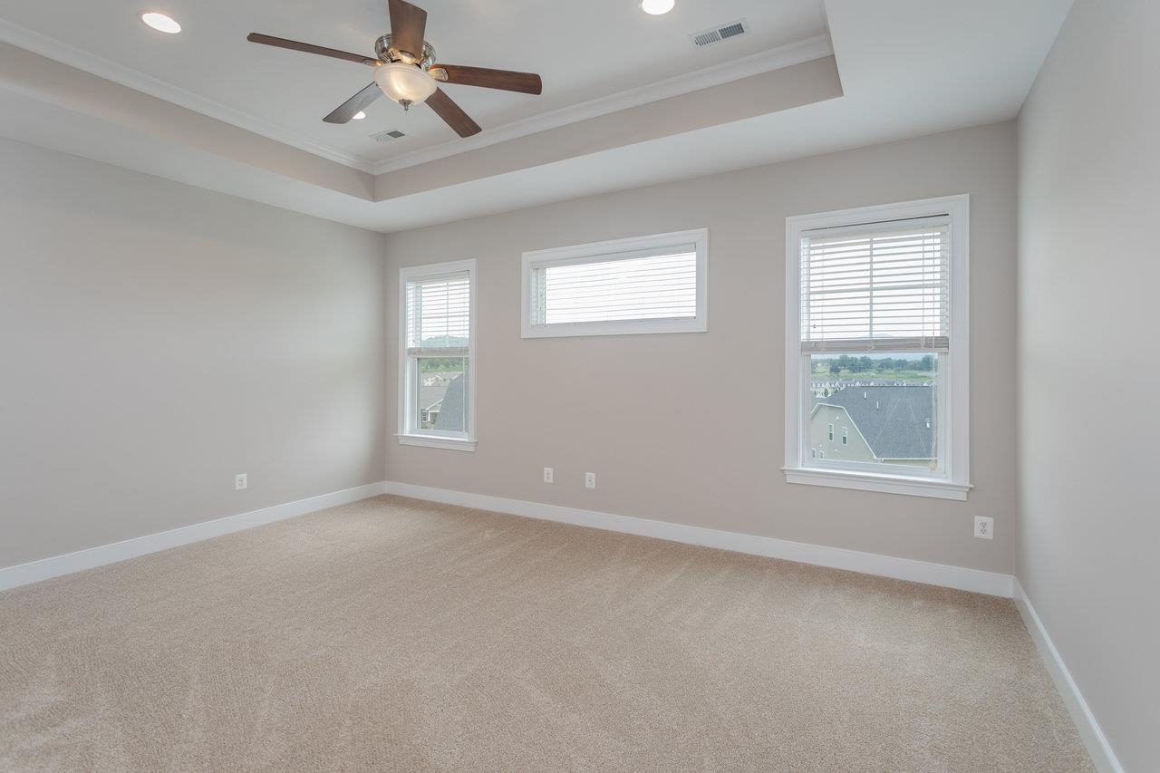 Spacious with tray ceiling and lots of wall space