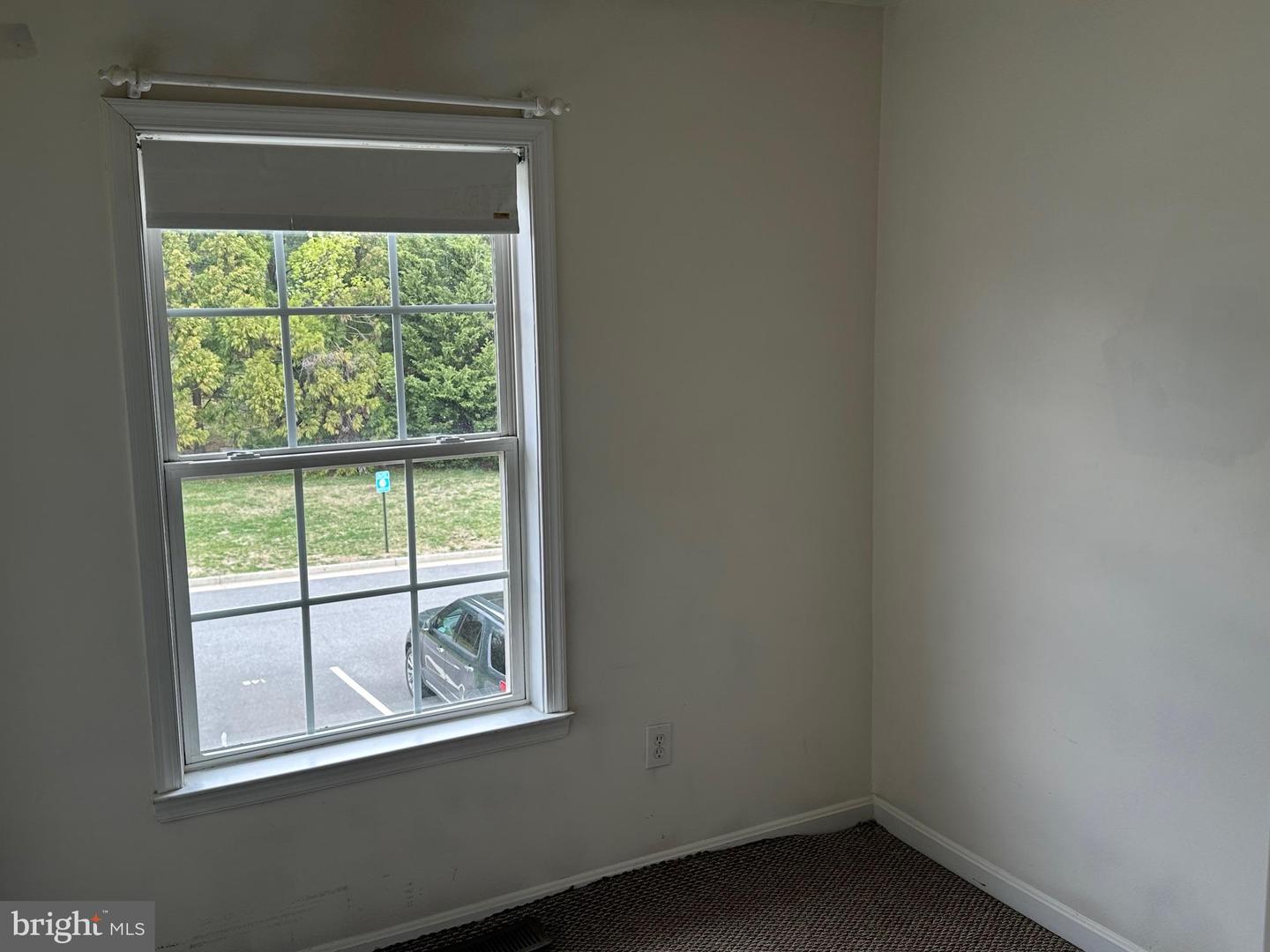 4020 ENGLANDTOWN RD, FREDERICKSBURG, Virginia 22408, 3 Bedrooms Bedrooms, 7 Rooms Rooms,1 BathroomBathrooms,Residential,For sale,4020 ENGLANDTOWN RD,VASP2033518 MLS # VASP2033518
