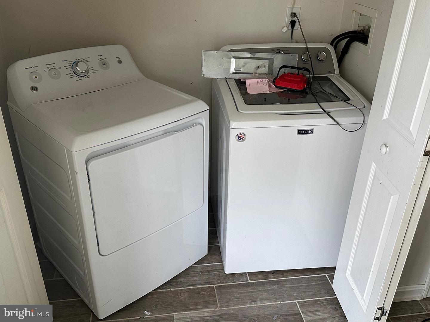 4020 ENGLANDTOWN RD, FREDERICKSBURG, Virginia 22408, 3 Bedrooms Bedrooms, 7 Rooms Rooms,1 BathroomBathrooms,Residential,For sale,4020 ENGLANDTOWN RD,VASP2033518 MLS # VASP2033518