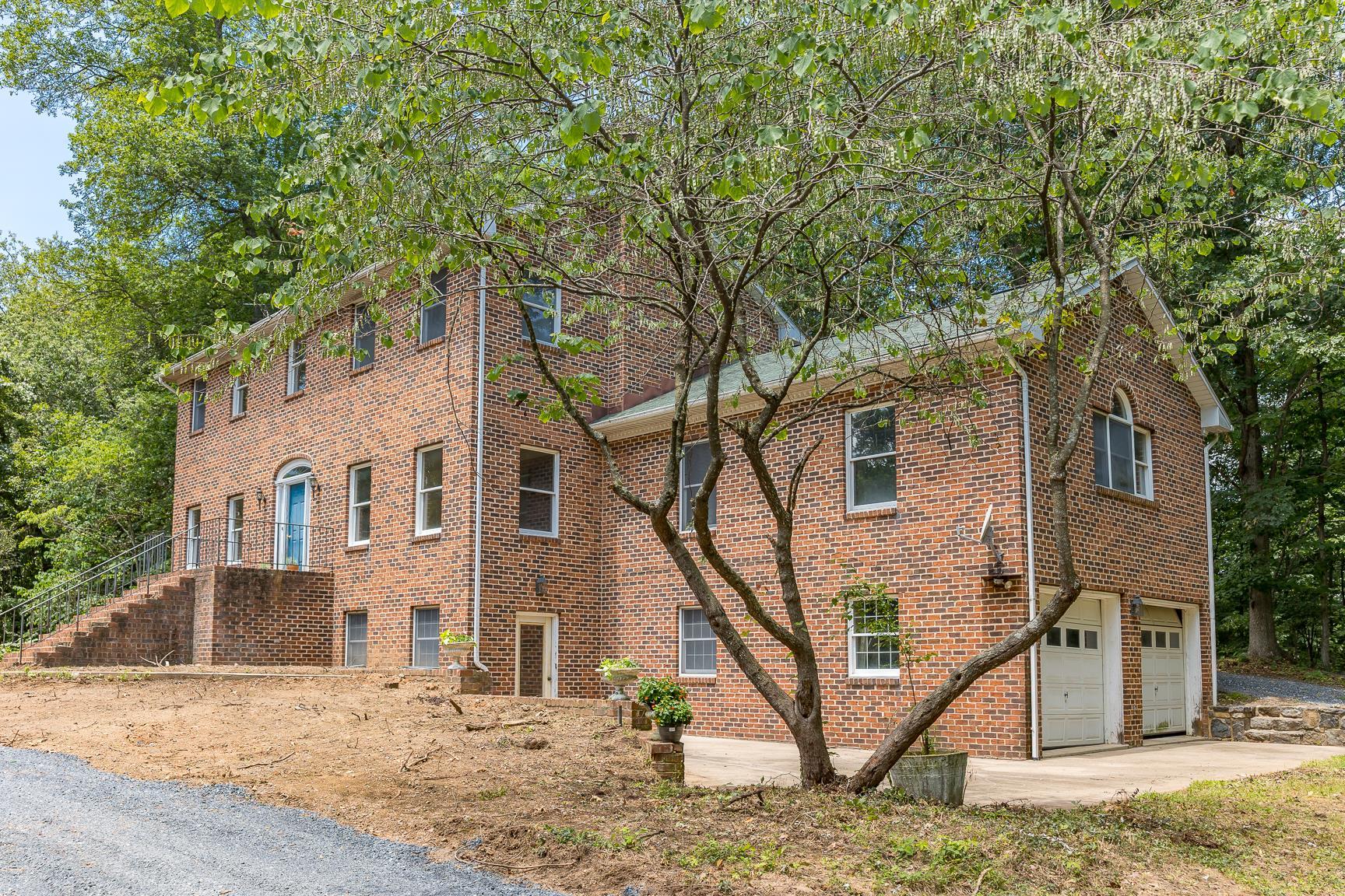 6501 SUNDAY DR, MOUNT CRAWFORD, Virginia 22841, 4 Bedrooms Bedrooms, ,2 BathroomsBathrooms,Residential,6501 SUNDAY DR,666404 MLS # 666404