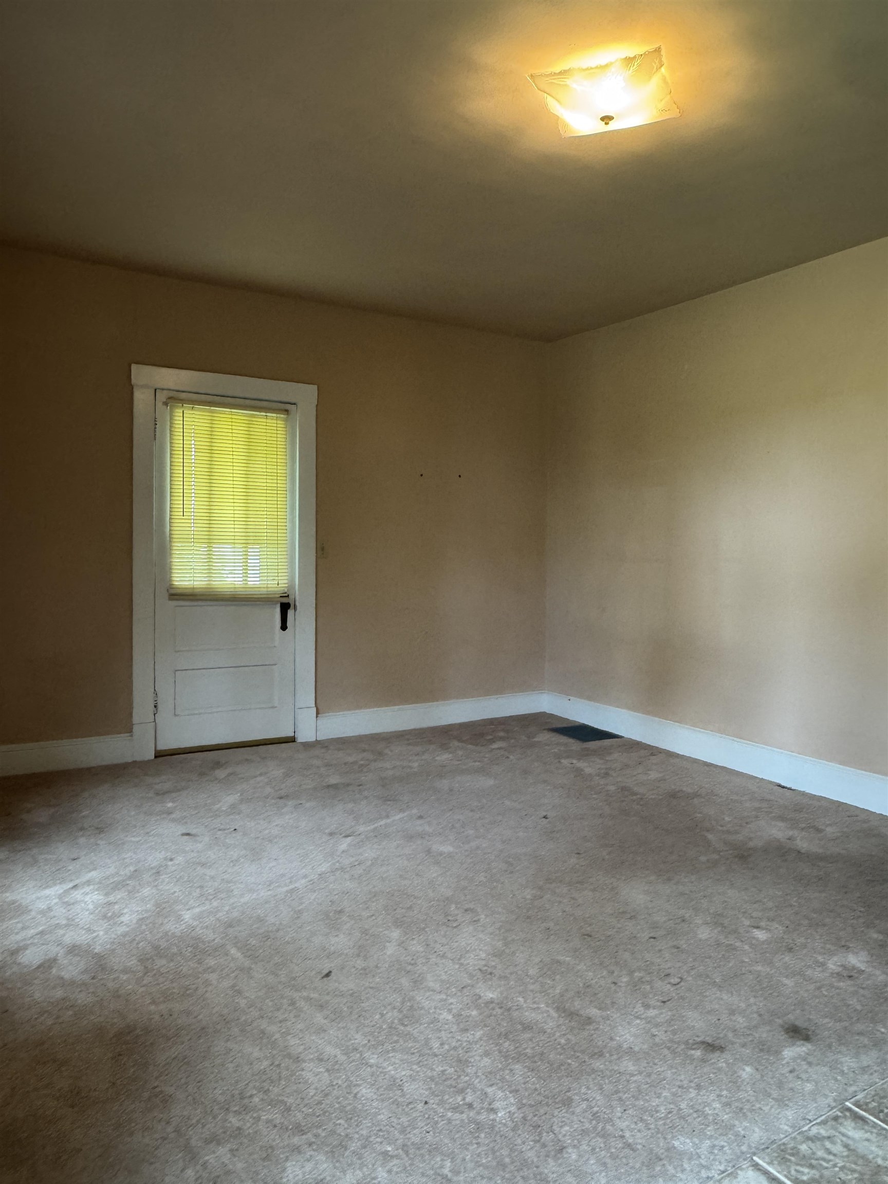1906 FIRST ST, STAUNTON, Virginia 24401, 4 Bedrooms Bedrooms, ,2 BathroomsBathrooms,Residential,1906 FIRST ST,666406 MLS # 666406