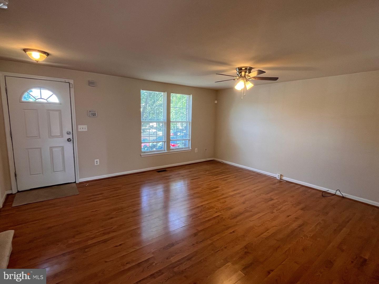 3418 BELLEPLAIN CT, DUMFRIES, Virginia 22026, 3 Bedrooms Bedrooms, ,2 BathroomsBathrooms,Residential,For sale,3418 BELLEPLAIN CT,VAPW2096292 MLS # VAPW2096292