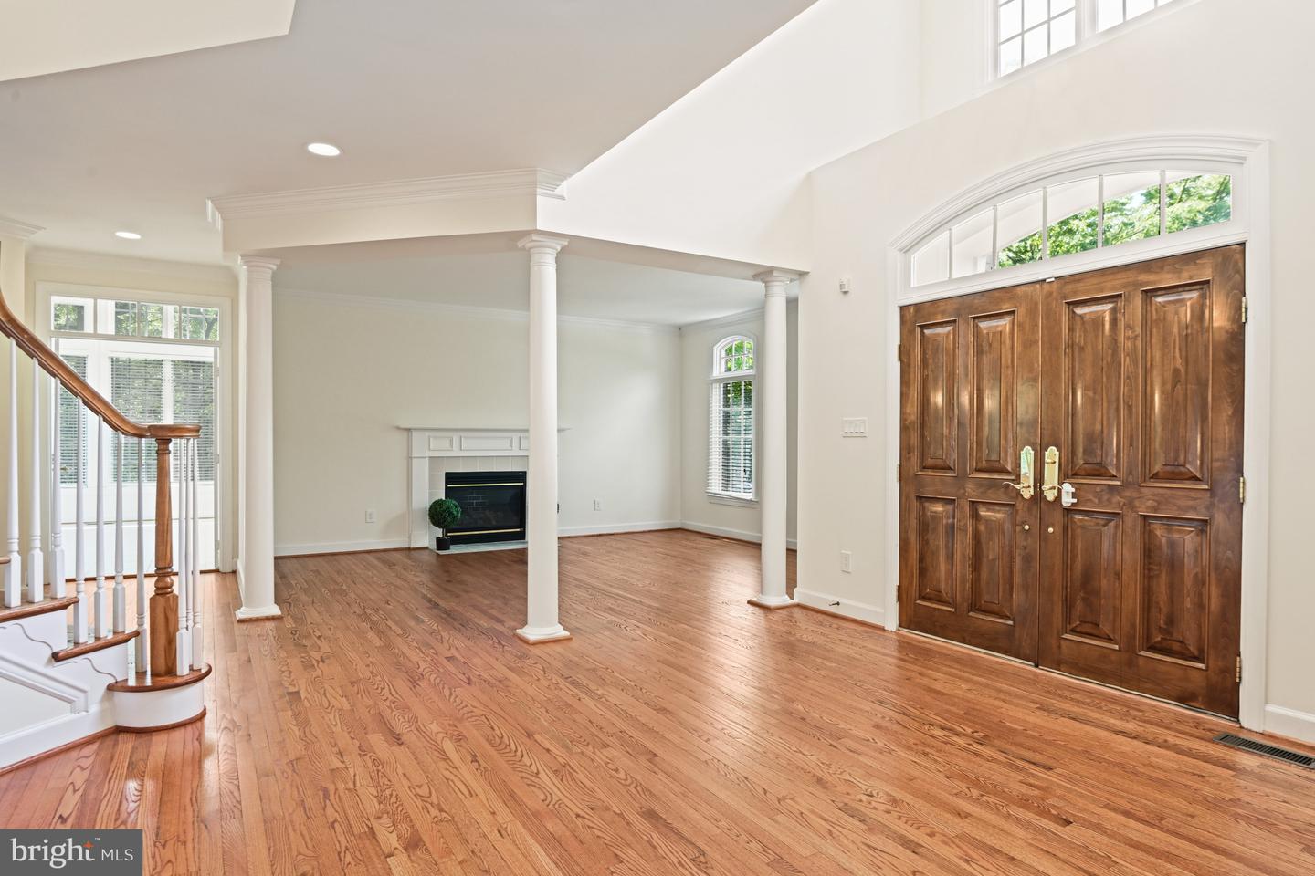 1383 CAMERON HEATH DR, RESTON, Virginia 20194, 5 Bedrooms Bedrooms, ,4 BathroomsBathrooms,Residential,For sale,1383 CAMERON HEATH DR,VAFX2247482 MLS # VAFX2247482