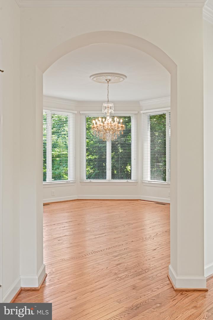 1383 CAMERON HEATH DR, RESTON, Virginia 20194, 5 Bedrooms Bedrooms, ,4 BathroomsBathrooms,Residential,For sale,1383 CAMERON HEATH DR,VAFX2247482 MLS # VAFX2247482