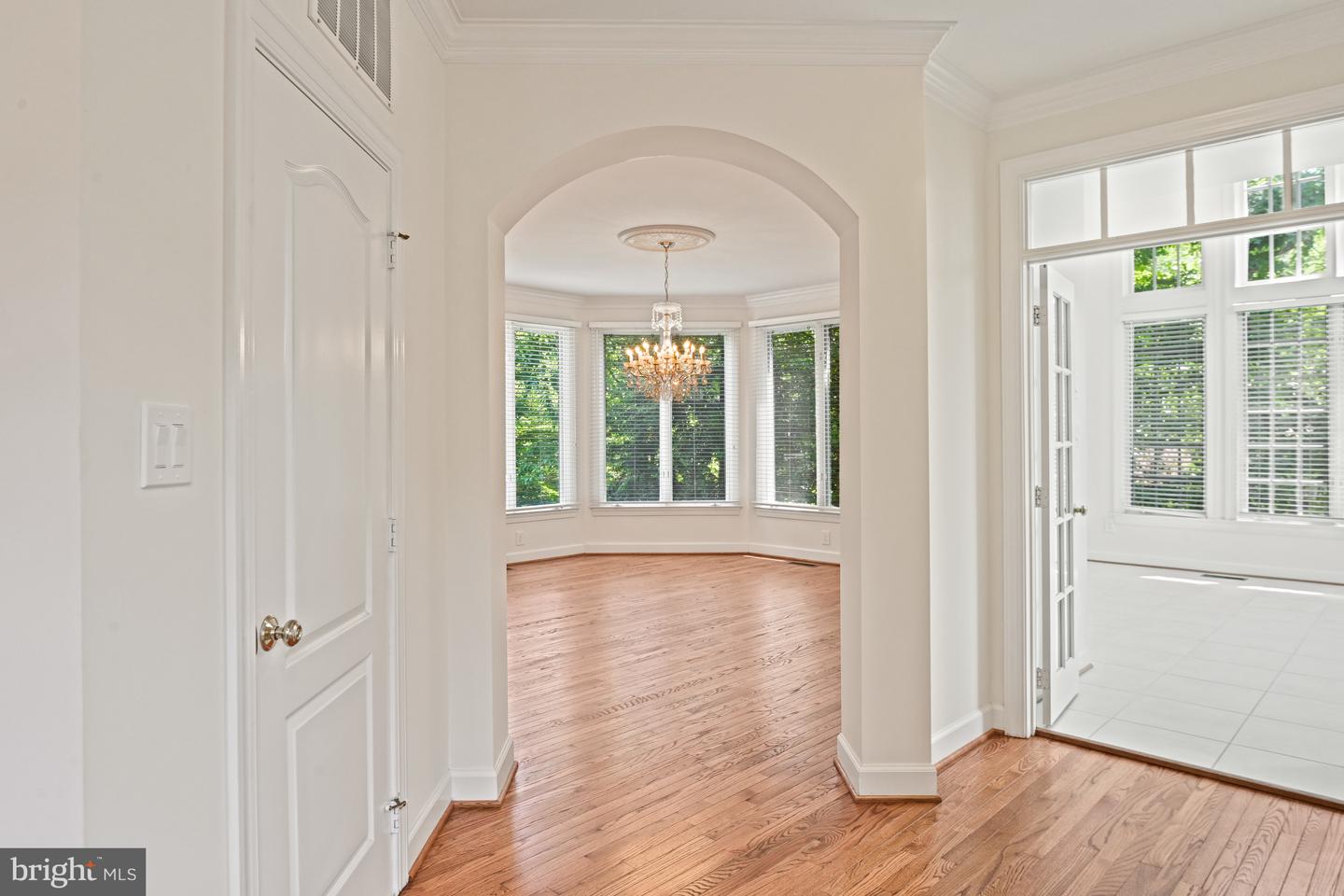 1383 CAMERON HEATH DR, RESTON, Virginia 20194, 5 Bedrooms Bedrooms, ,4 BathroomsBathrooms,Residential,For sale,1383 CAMERON HEATH DR,VAFX2247482 MLS # VAFX2247482