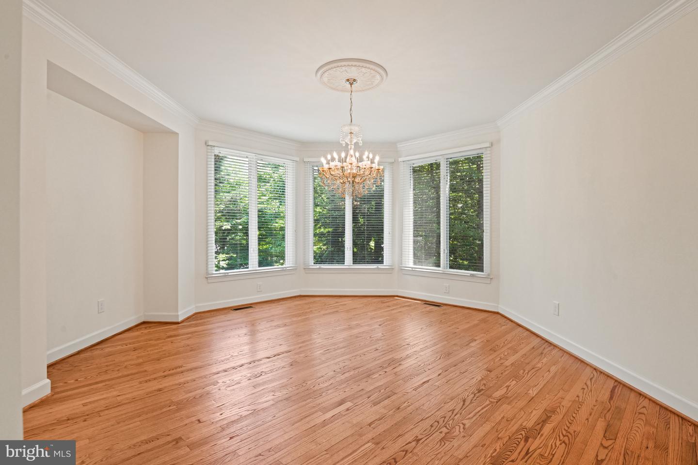 1383 CAMERON HEATH DR, RESTON, Virginia 20194, 5 Bedrooms Bedrooms, ,4 BathroomsBathrooms,Residential,For sale,1383 CAMERON HEATH DR,VAFX2247482 MLS # VAFX2247482