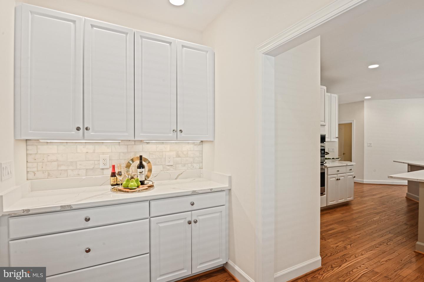 1383 CAMERON HEATH DR, RESTON, Virginia 20194, 5 Bedrooms Bedrooms, ,4 BathroomsBathrooms,Residential,For sale,1383 CAMERON HEATH DR,VAFX2247482 MLS # VAFX2247482