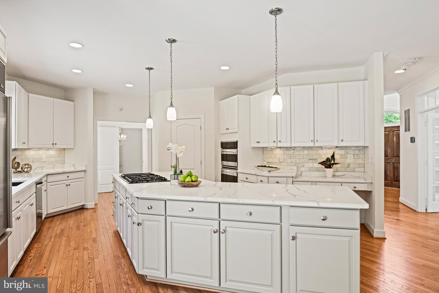 1383 CAMERON HEATH DR, RESTON, Virginia 20194, 5 Bedrooms Bedrooms, ,4 BathroomsBathrooms,Residential,For sale,1383 CAMERON HEATH DR,VAFX2247482 MLS # VAFX2247482