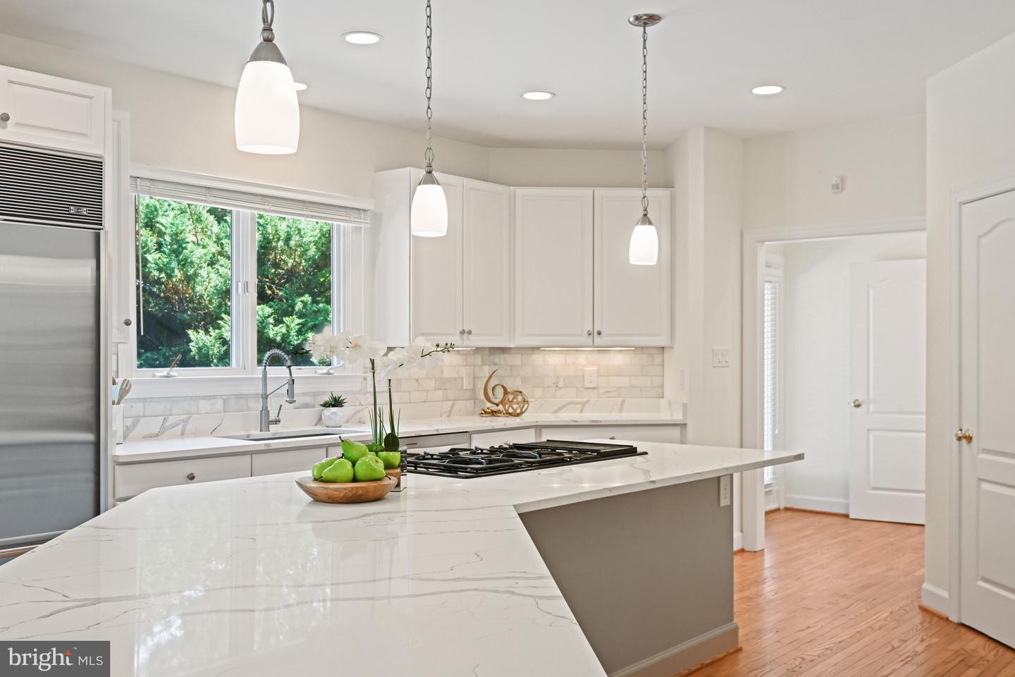 1383 CAMERON HEATH DR, RESTON, Virginia 20194, 5 Bedrooms Bedrooms, ,4 BathroomsBathrooms,Residential,For sale,1383 CAMERON HEATH DR,VAFX2247482 MLS # VAFX2247482