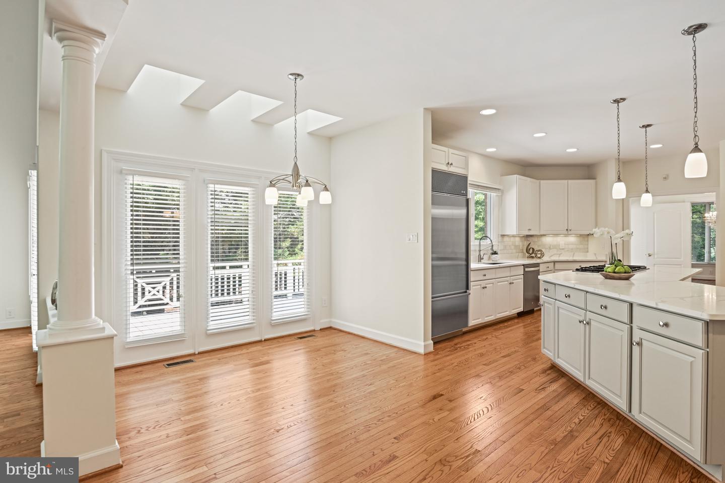 1383 CAMERON HEATH DR, RESTON, Virginia 20194, 5 Bedrooms Bedrooms, ,4 BathroomsBathrooms,Residential,For sale,1383 CAMERON HEATH DR,VAFX2247482 MLS # VAFX2247482
