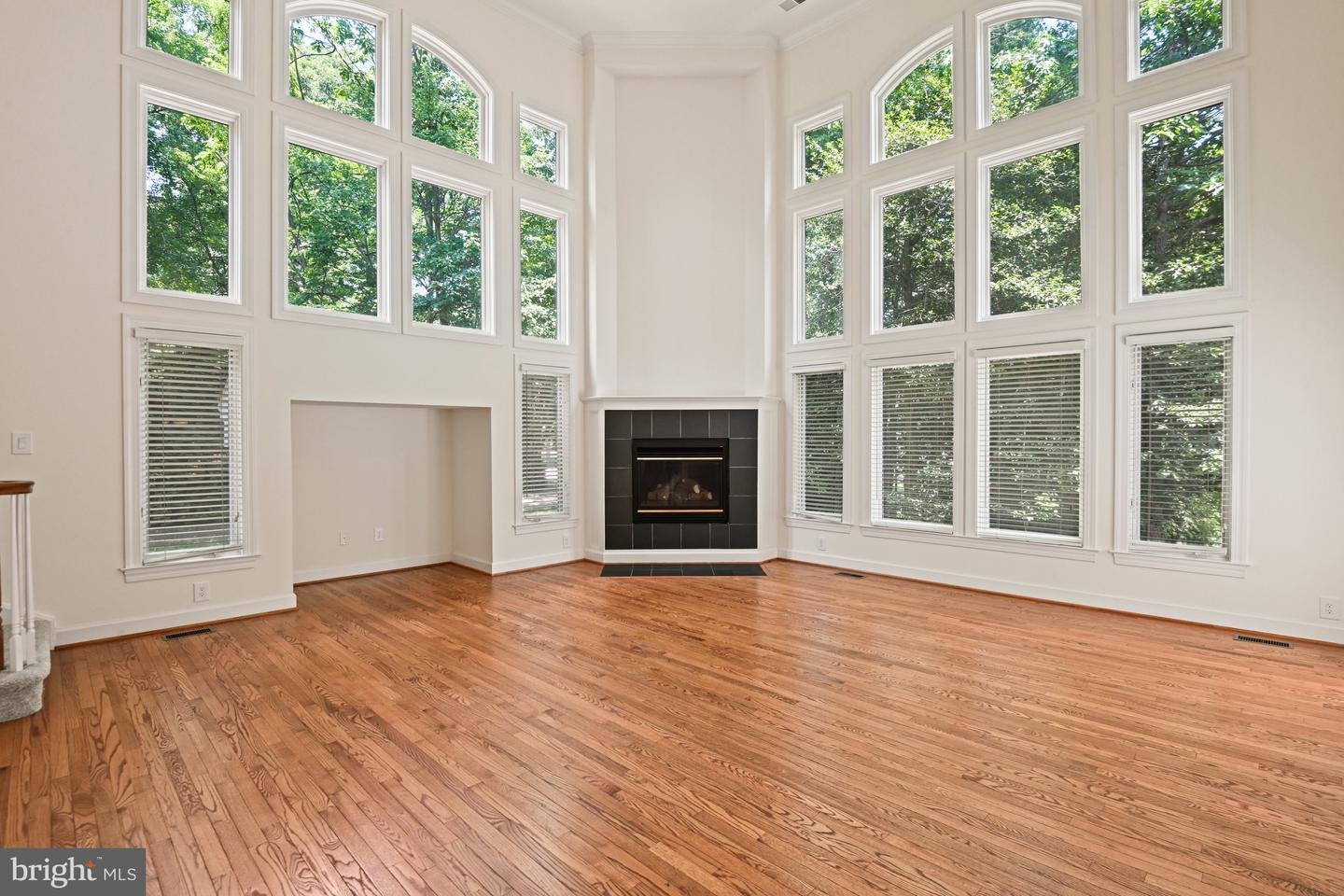 1383 CAMERON HEATH DR, RESTON, Virginia 20194, 5 Bedrooms Bedrooms, ,4 BathroomsBathrooms,Residential,For sale,1383 CAMERON HEATH DR,VAFX2247482 MLS # VAFX2247482