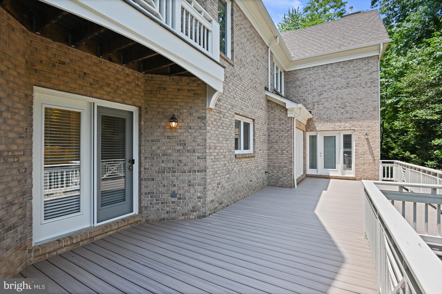 1383 CAMERON HEATH DR, RESTON, Virginia 20194, 5 Bedrooms Bedrooms, ,4 BathroomsBathrooms,Residential,For sale,1383 CAMERON HEATH DR,VAFX2247482 MLS # VAFX2247482
