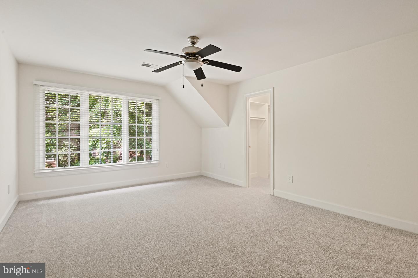 1383 CAMERON HEATH DR, RESTON, Virginia 20194, 5 Bedrooms Bedrooms, ,4 BathroomsBathrooms,Residential,For sale,1383 CAMERON HEATH DR,VAFX2247482 MLS # VAFX2247482
