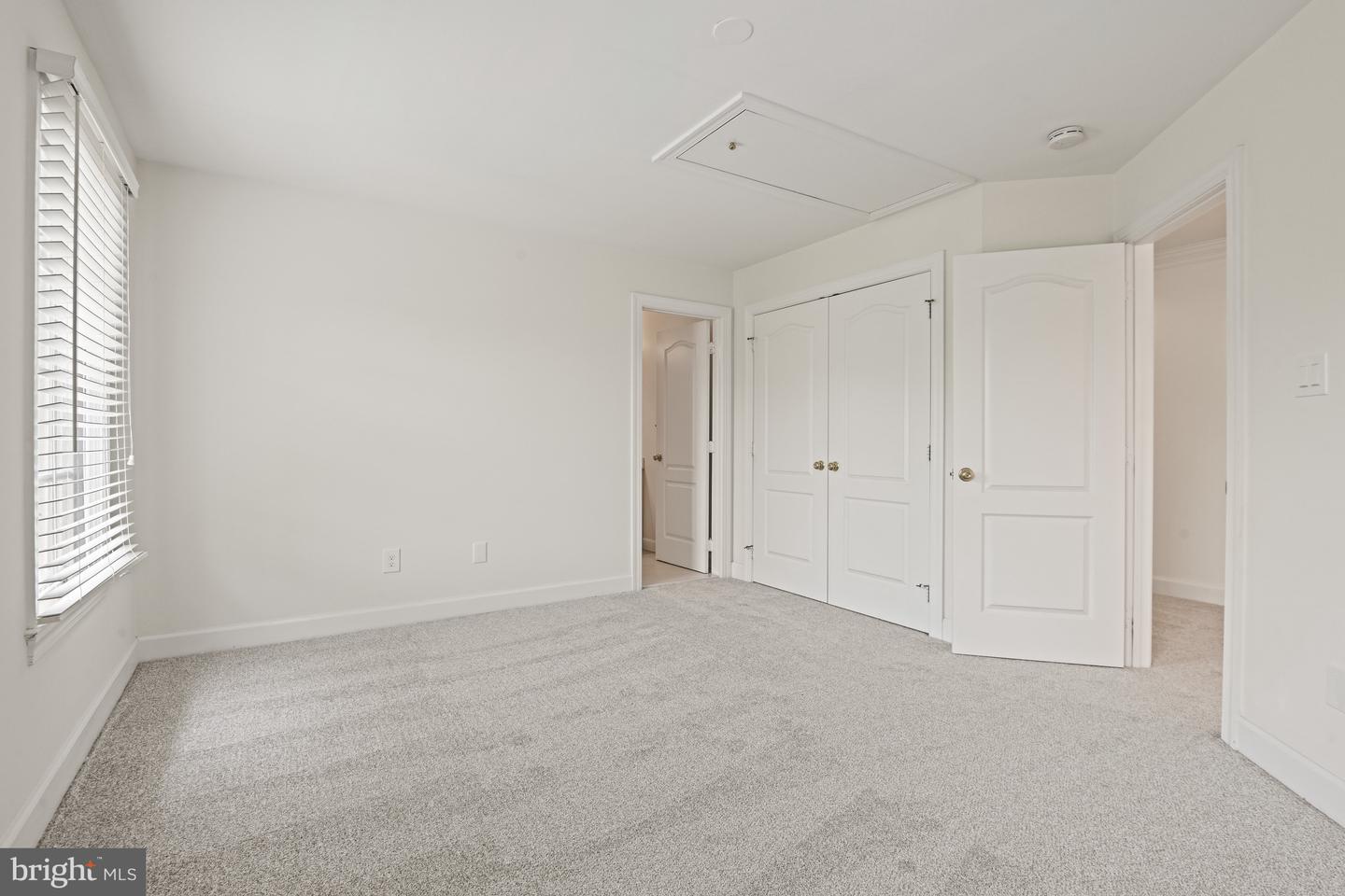 1383 CAMERON HEATH DR, RESTON, Virginia 20194, 5 Bedrooms Bedrooms, ,4 BathroomsBathrooms,Residential,For sale,1383 CAMERON HEATH DR,VAFX2247482 MLS # VAFX2247482