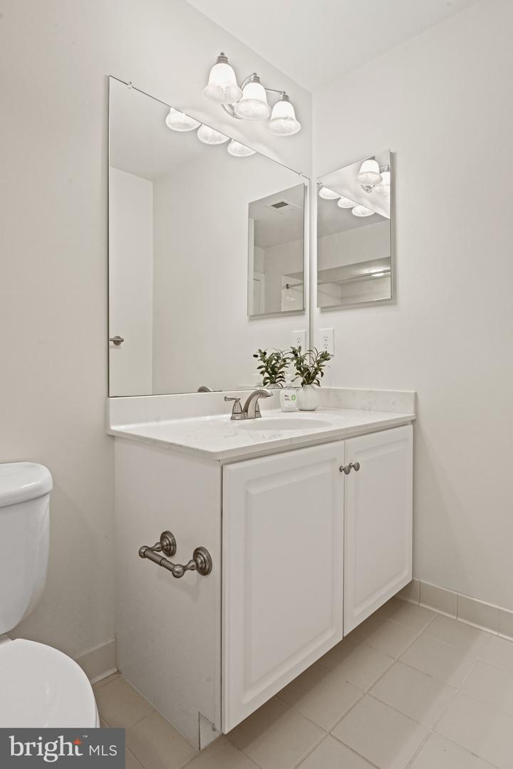 1383 CAMERON HEATH DR, RESTON, Virginia 20194, 5 Bedrooms Bedrooms, ,4 BathroomsBathrooms,Residential,For sale,1383 CAMERON HEATH DR,VAFX2247482 MLS # VAFX2247482