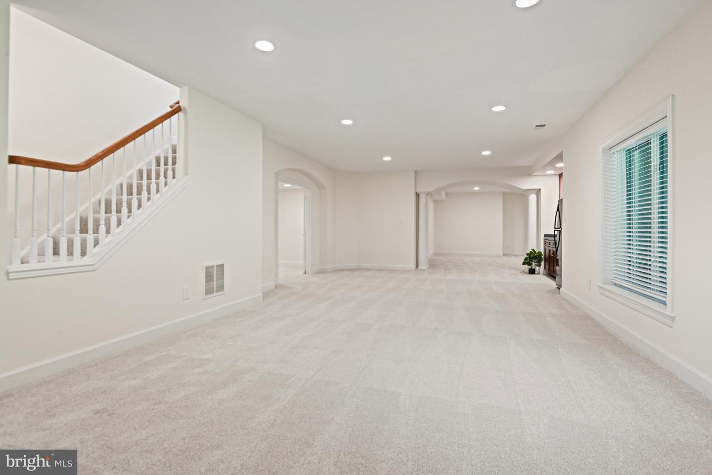 1383 CAMERON HEATH DR, RESTON, Virginia 20194, 5 Bedrooms Bedrooms, ,4 BathroomsBathrooms,Residential,For sale,1383 CAMERON HEATH DR,VAFX2247482 MLS # VAFX2247482