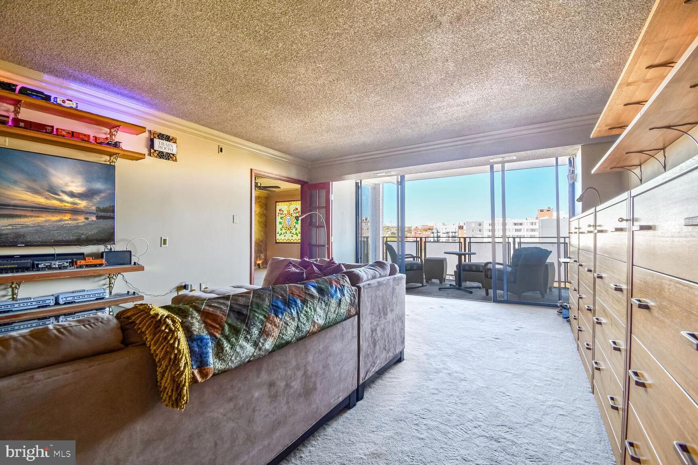 800 25TH ST NW #806, WASHINGTON, District Of Columbia 20037, 2 Bedrooms Bedrooms, ,1 BathroomBathrooms,Residential,For sale,800 25TH ST NW #806,DCDC2207472 MLS # DCDC2207472