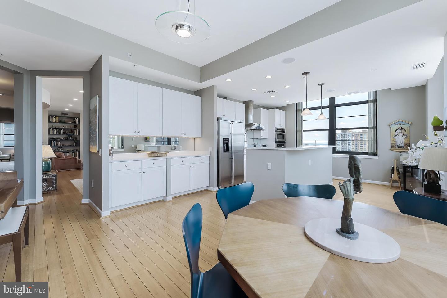 1830 FOUNTAIN DR #1305, RESTON, Virginia 20190, 3 Bedrooms Bedrooms, ,3 BathroomsBathrooms,Residential,For sale,1830 FOUNTAIN DR #1305,VAFX2250666 MLS # VAFX2250666