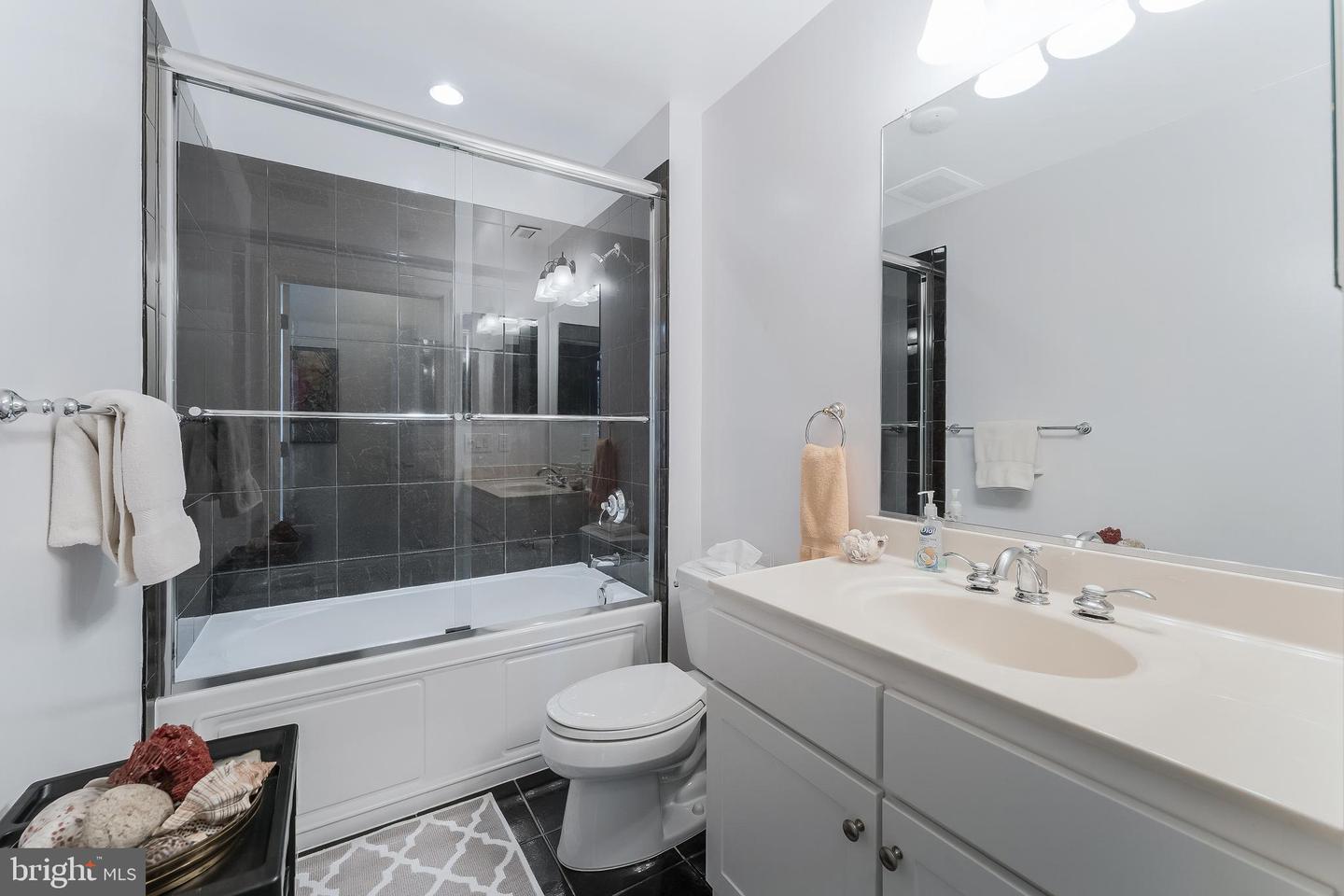 1830 FOUNTAIN DR #1305, RESTON, Virginia 20190, 3 Bedrooms Bedrooms, ,3 BathroomsBathrooms,Residential,For sale,1830 FOUNTAIN DR #1305,VAFX2250666 MLS # VAFX2250666