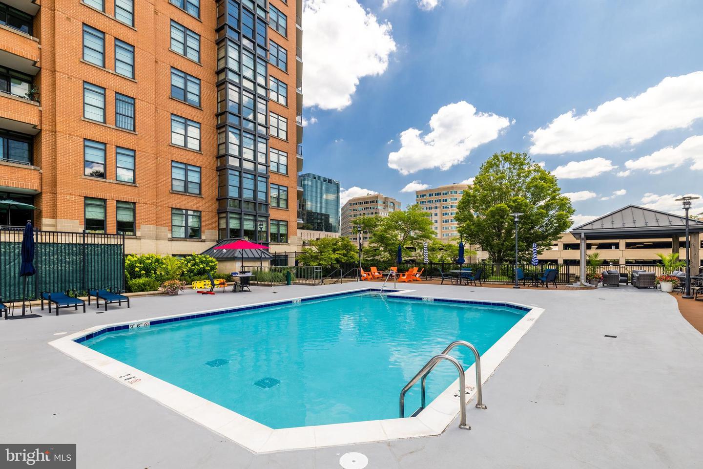 1830 FOUNTAIN DR #1305, RESTON, Virginia 20190, 3 Bedrooms Bedrooms, ,3 BathroomsBathrooms,Residential,For sale,1830 FOUNTAIN DR #1305,VAFX2250666 MLS # VAFX2250666