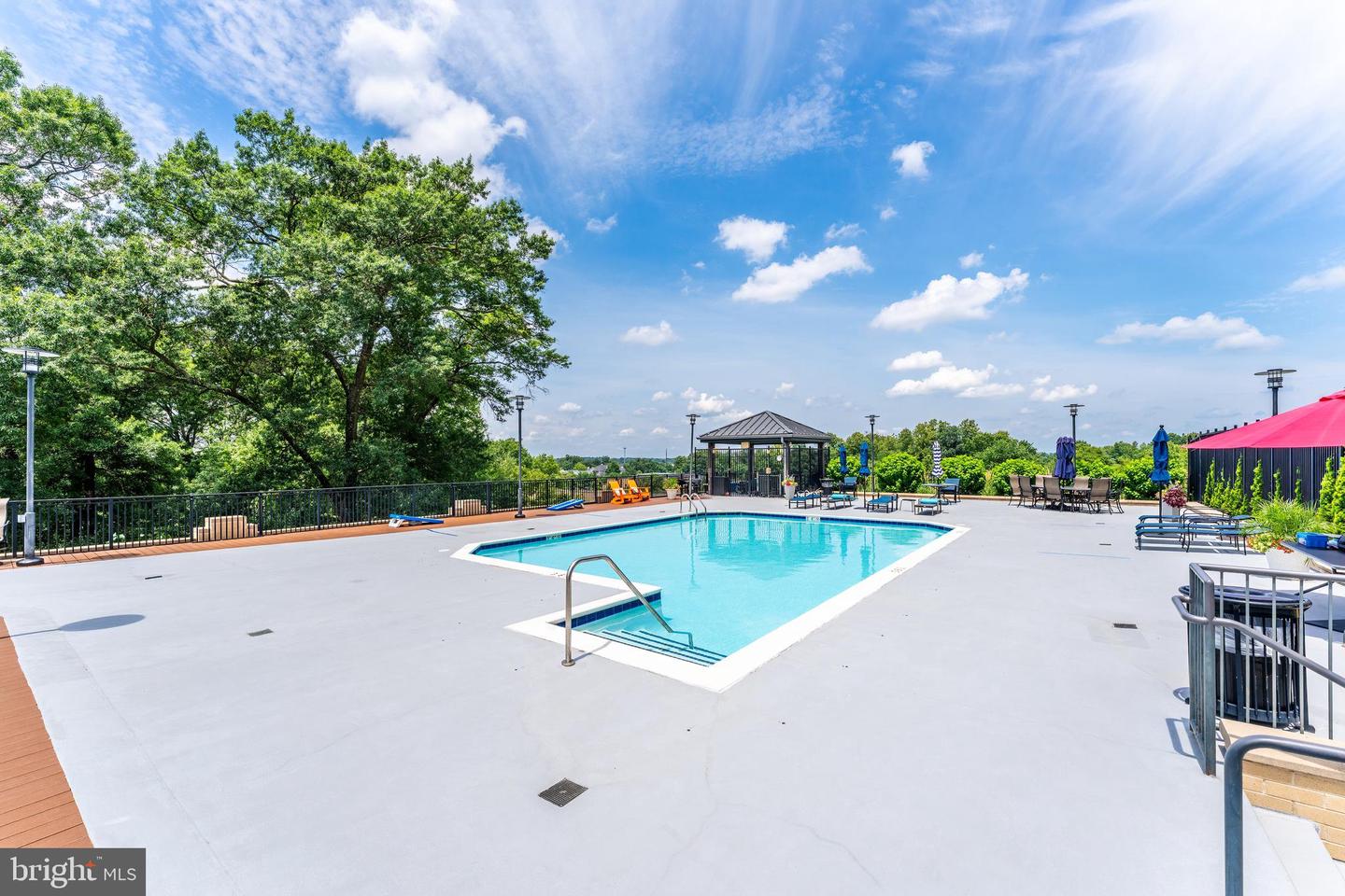 1830 FOUNTAIN DR #1305, RESTON, Virginia 20190, 3 Bedrooms Bedrooms, ,3 BathroomsBathrooms,Residential,For sale,1830 FOUNTAIN DR #1305,VAFX2250666 MLS # VAFX2250666